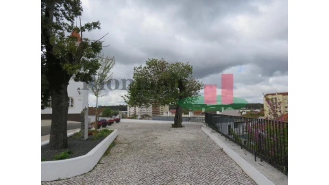 Moradia T2 para Venda em Rio Maior