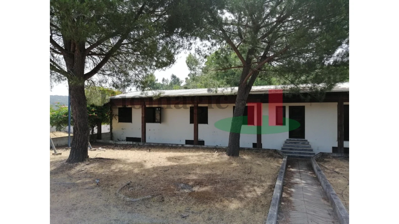 Armazém para Venda em Bemposta Foto 6