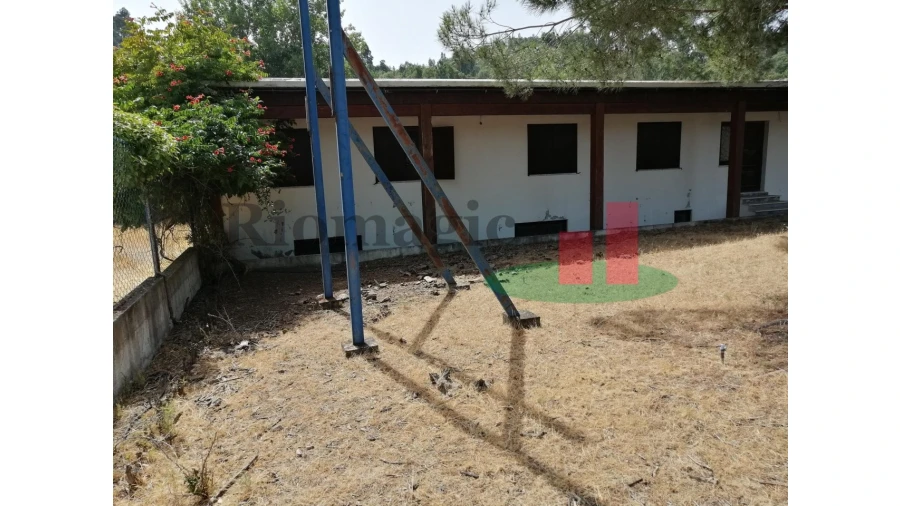 Armazém para Venda em Bemposta Foto 8