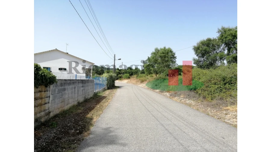 Armazém para Venda em Bemposta Foto 19