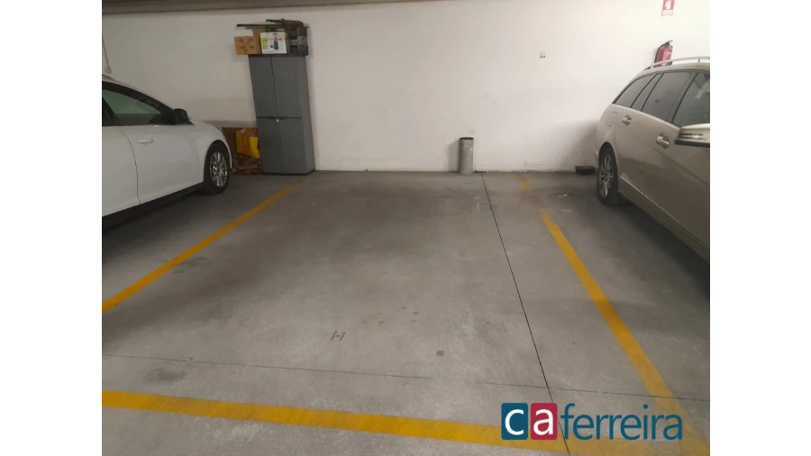 Armazém para Venda em Almeirim Foto 2