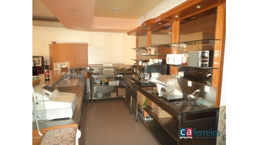 Negócio para Venda em Alpiarça Foto 6