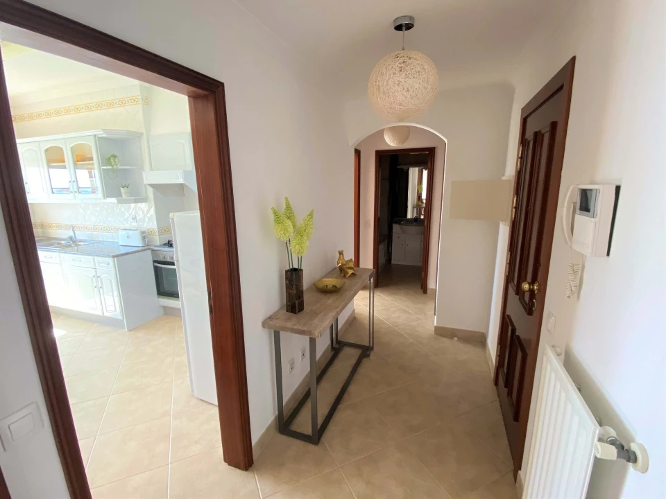 Apartamento T1 para Venda em Lagos (São Sebastião e Santa Maria) Foto 8