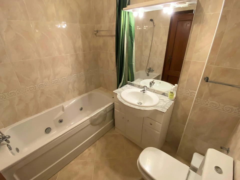 Apartamento T1 para Venda em Lagos (São Sebastião e Santa Maria) Foto 14