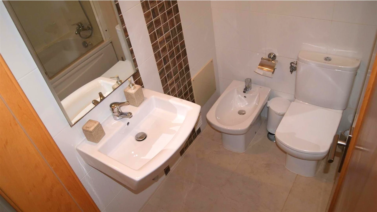 Apartamento T2 para Venda em Lagos (São Sebastião e Santa Maria) Foto 12