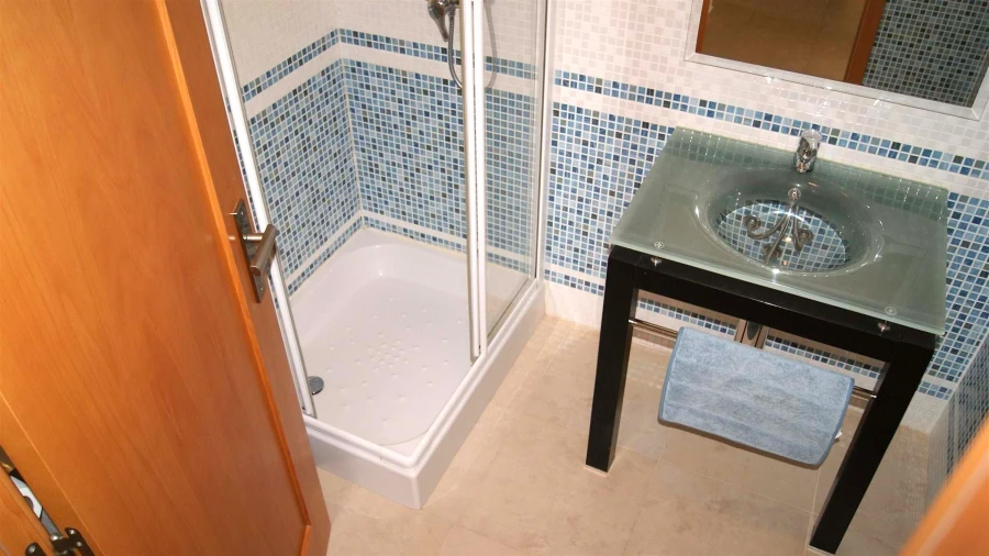 Apartamento T2 para Venda em Lagos (São Sebastião e Santa Maria) Foto 10