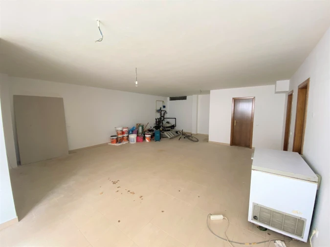 Moradia T4 para Venda em Lagos (São Sebastião e Santa Maria) Foto 17