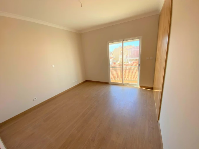 Apartamento T2 para Venda em Lagos (São Sebastião e Santa Maria) Foto 5