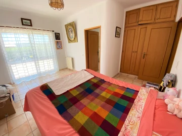 Moradia T4 para Venda em Lagos (São Sebastião e Santa Maria)