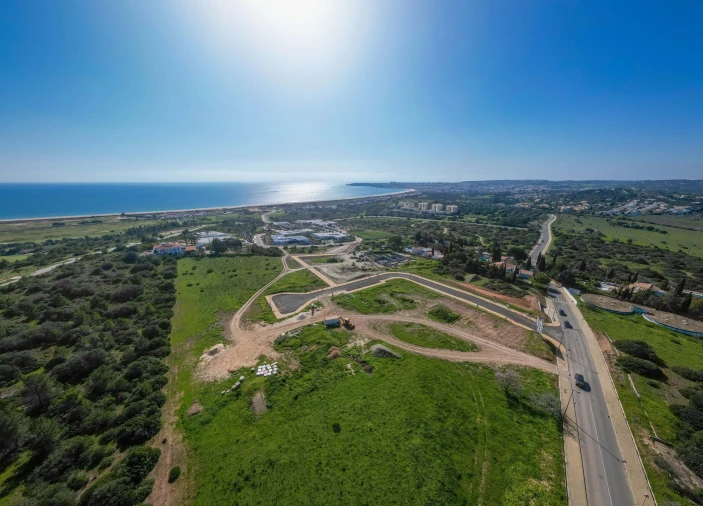 Terreno para Venda em Lagos (São Sebastião e Santa Maria) Foto 2