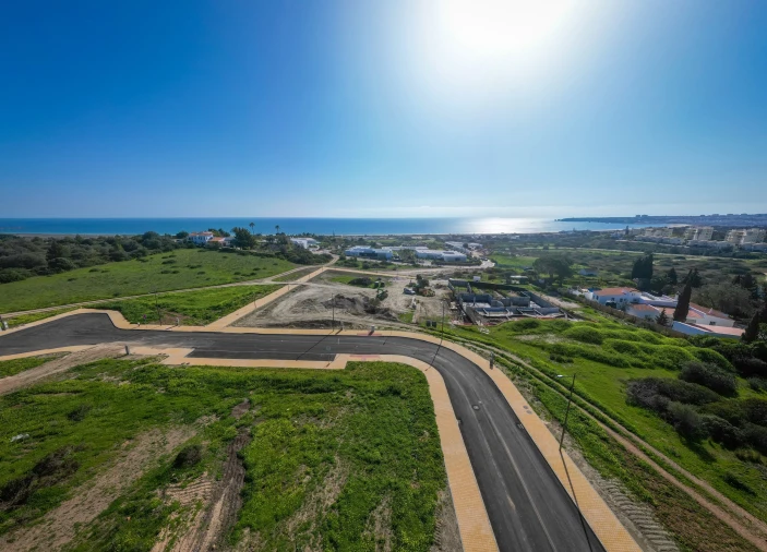 Terreno para Venda em Lagos (São Sebastião e Santa Maria) Foto 2