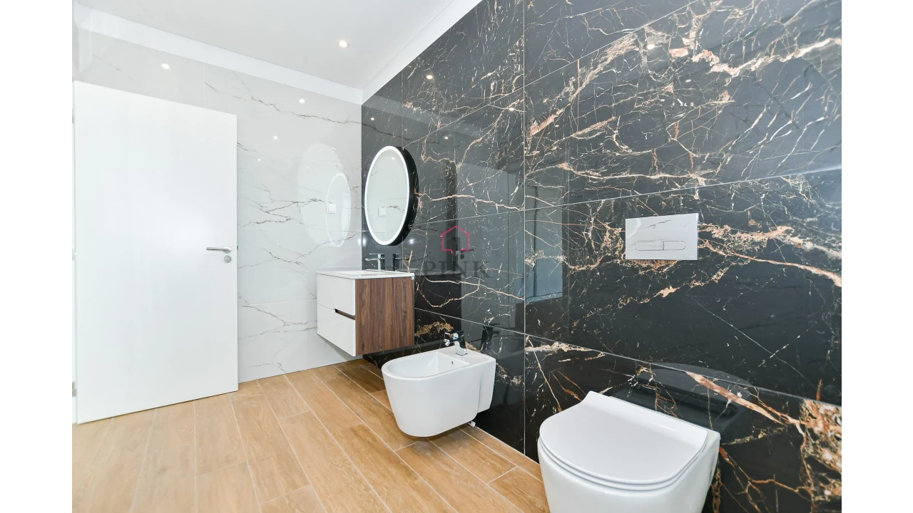 Moradia T3 para Venda em Agua de Pena Foto 23