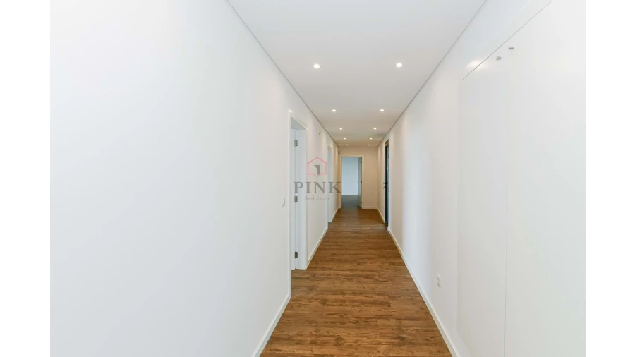 Moradia T3 para Venda em Agua de Pena Foto 10