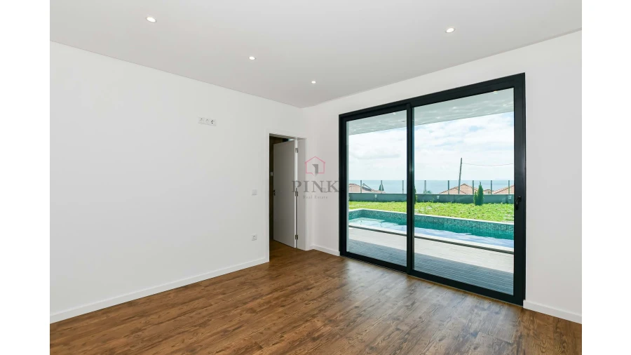 Moradia T3 para Venda em Agua de Pena Foto 17