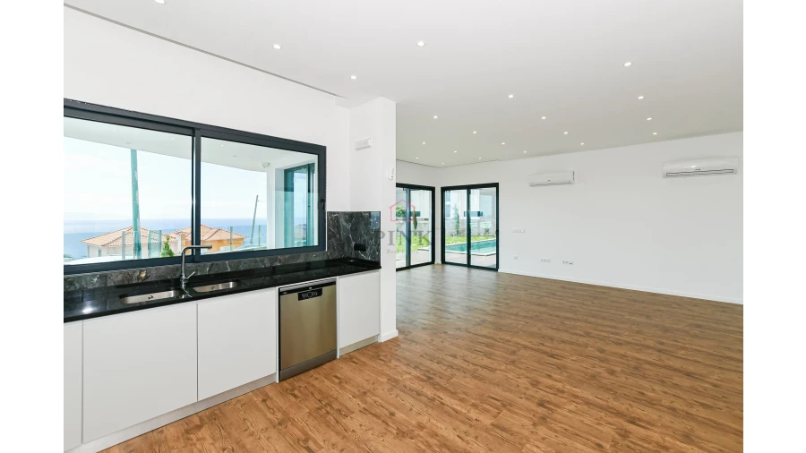 Moradia T3 para Venda em Agua de Pena Foto 6