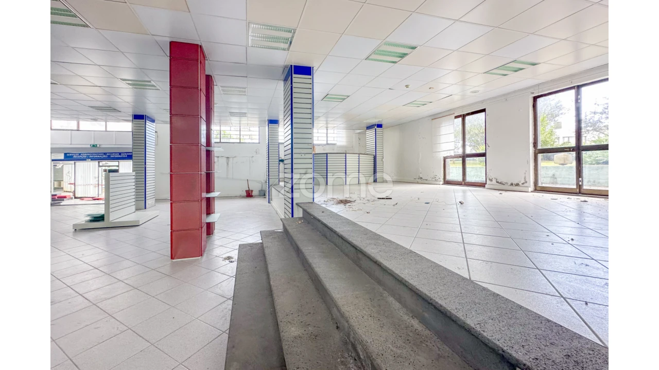 Negócio para Arrendamento em Ponta Delgada (São Sebastião) Foto 15