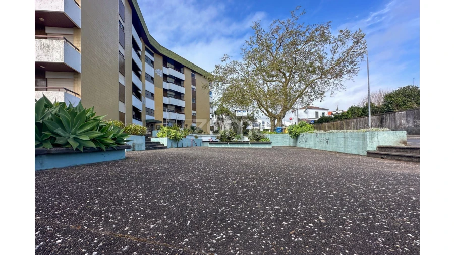 Negócio para Arrendamento em Ponta Delgada (São Sebastião) Foto 6