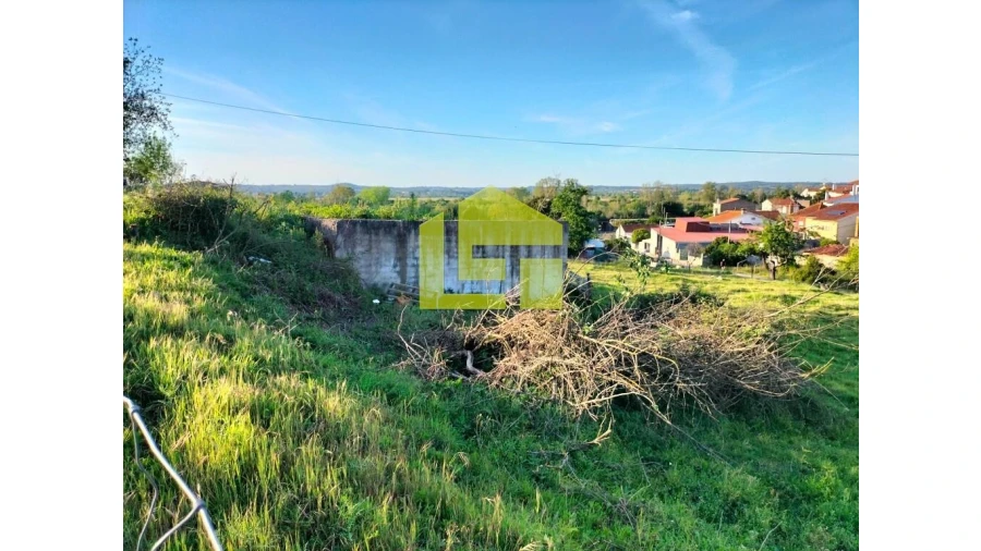 Terreno para Venda em Santo Varão Foto 7
