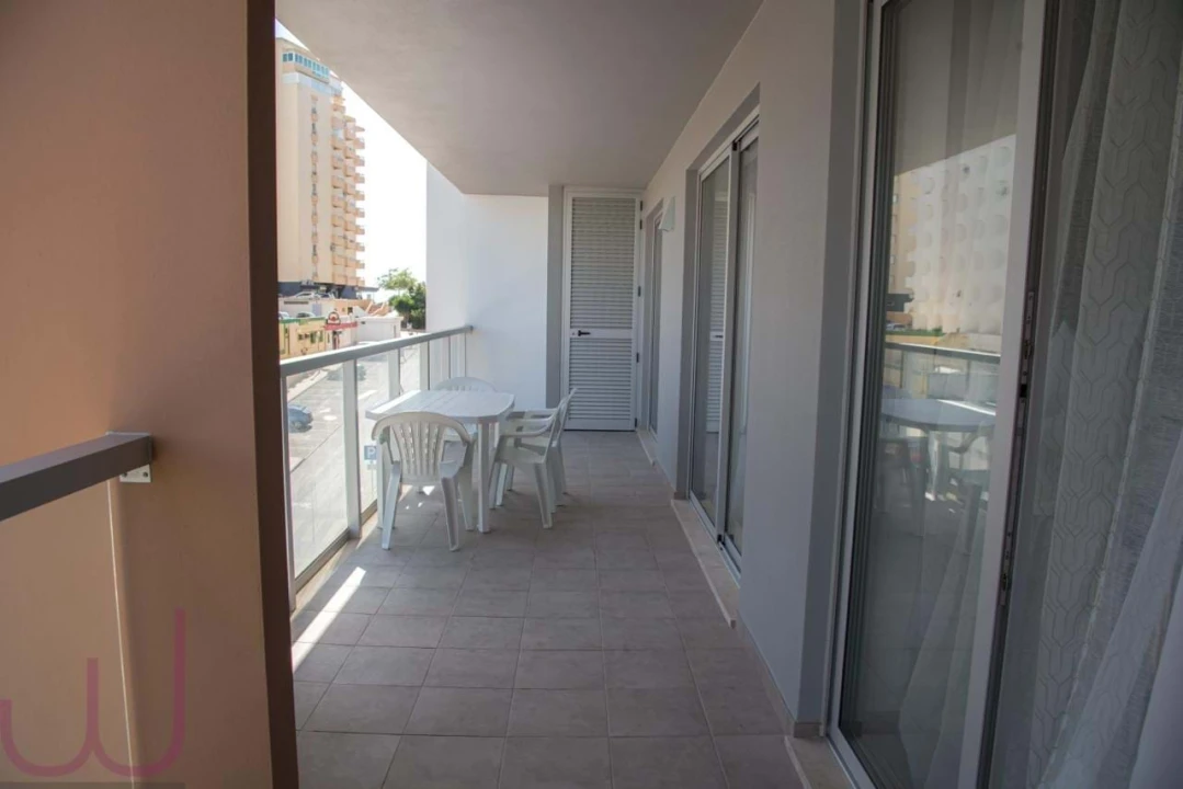 Apartamento T1 para Venda em Portimão Foto 9