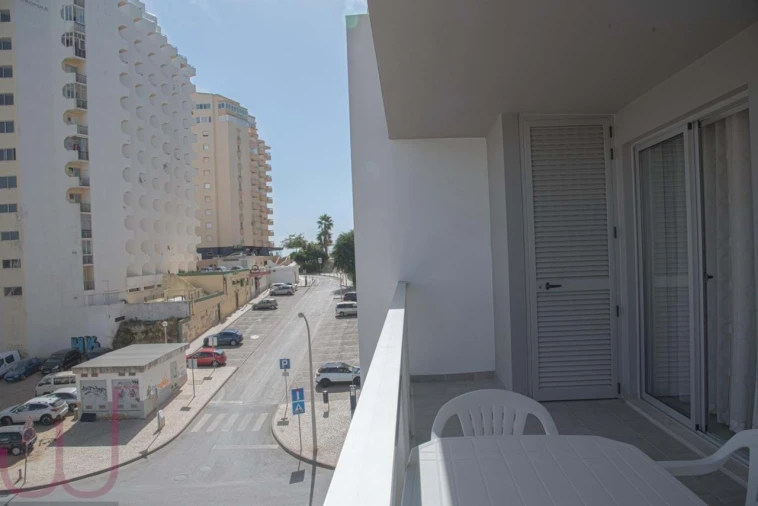 Apartamento T1 para Venda em Portimão Foto 11