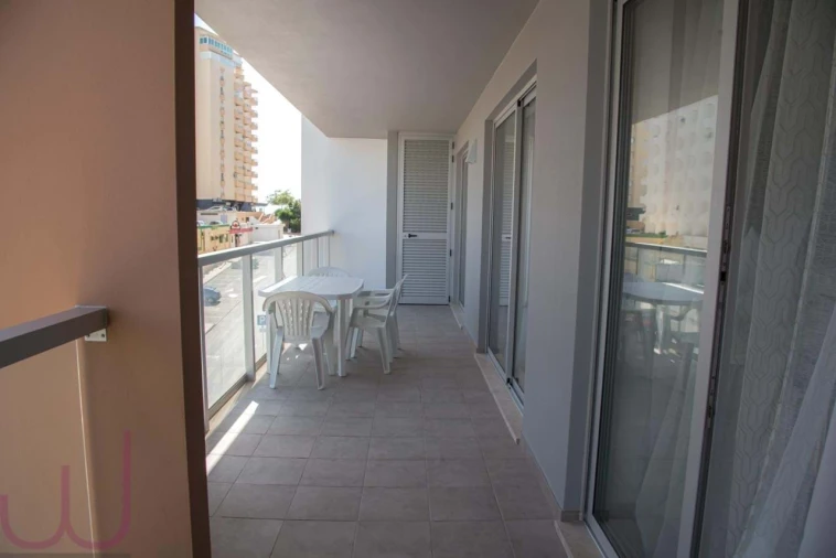 Apartamento T1 para Venda em Portimão Foto 9