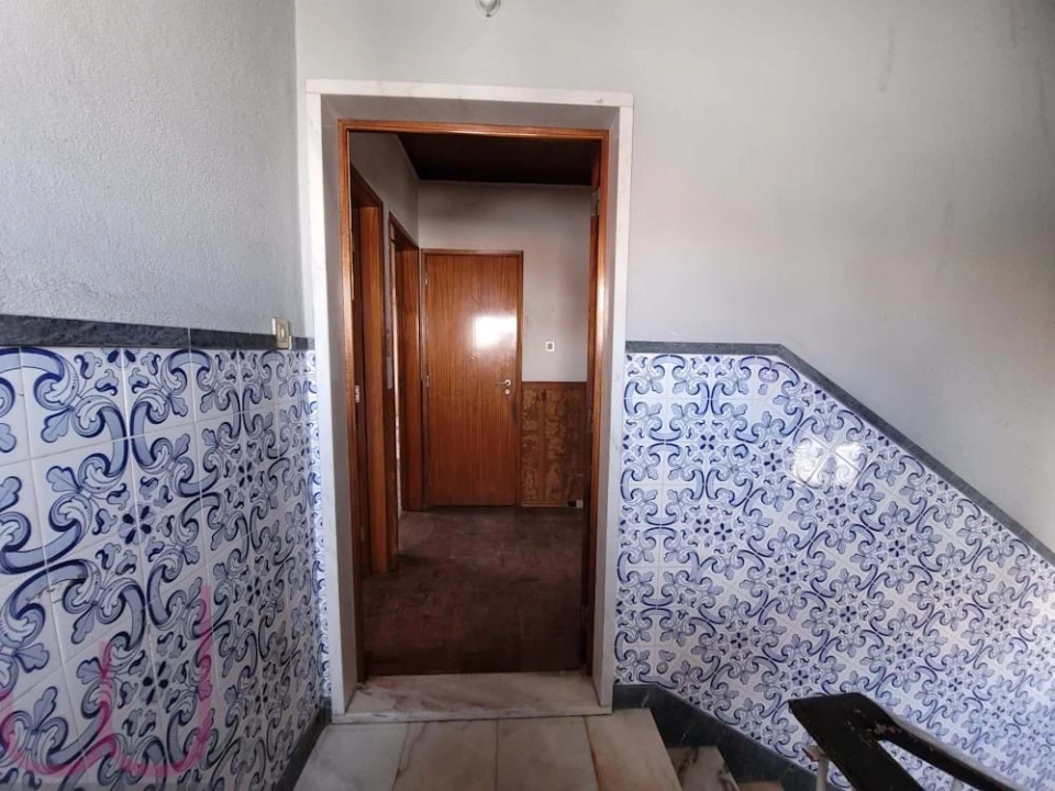 Moradia T7 para Venda em Carcavelos e Parede Foto 9