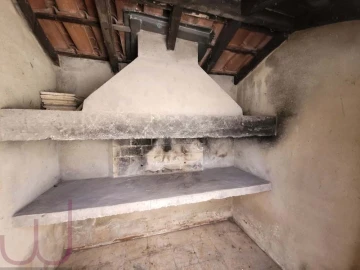 Moradia T7 para Venda em Carcavelos e Parede
