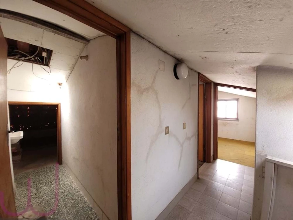 Moradia T7 para Venda em Carcavelos e Parede Foto 16