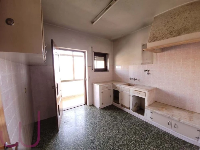 Moradia T7 para Venda em Carcavelos e Parede Foto 11