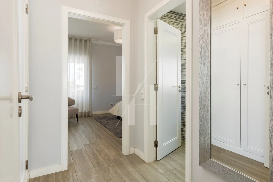 Apartamento T2 para Arrendamento em Quarteira Foto 8