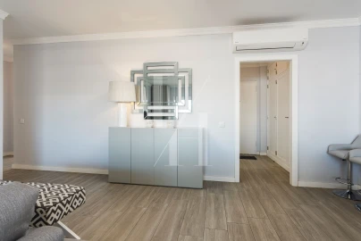 Apartamento T2 para Arrendamento em Quarteira