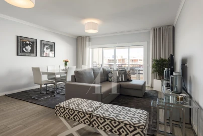 Apartamento T2 para Arrendamento em Quarteira
