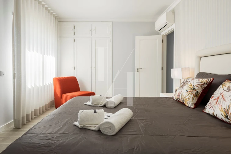 Apartamento T2 para Arrendamento em Quarteira Foto 9