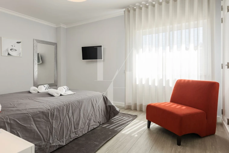 Apartamento T2 para Arrendamento em Quarteira Foto 10