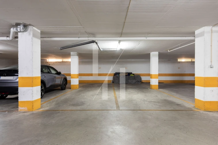 Apartamento T2 para Arrendamento em Quarteira Foto 28