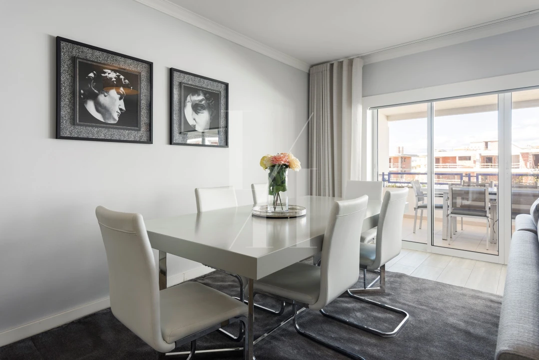 Apartamento T2 para Arrendamento em Quarteira Foto 14