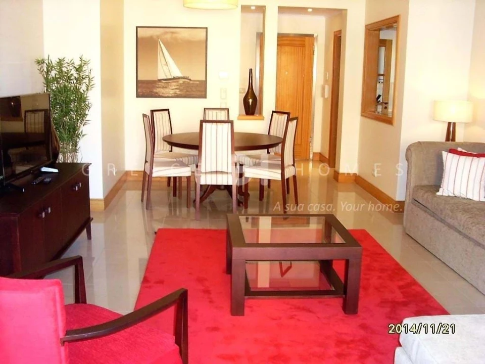Apartamento T3 para Venda em Quarteira Foto 12