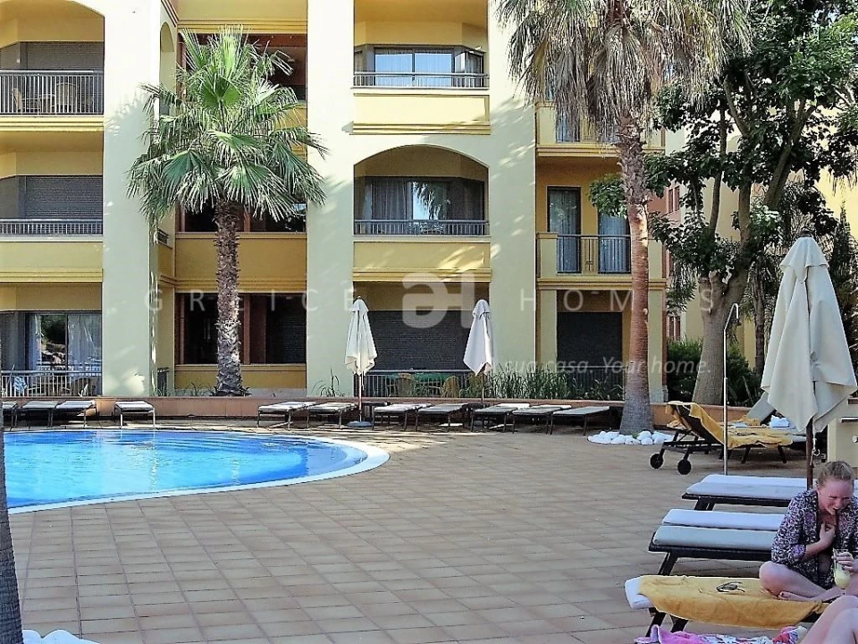 Apartamento T3 para Venda em Quarteira Foto 2