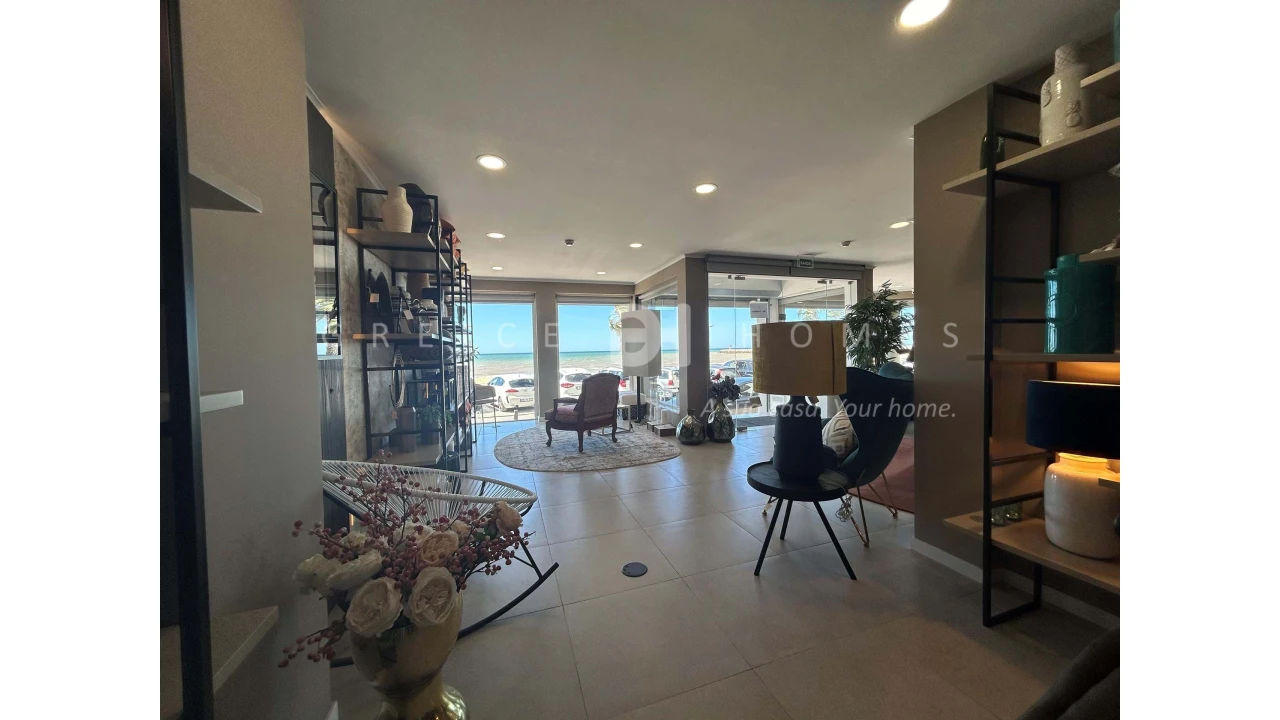 Negócio para Venda em Quarteira Foto 3