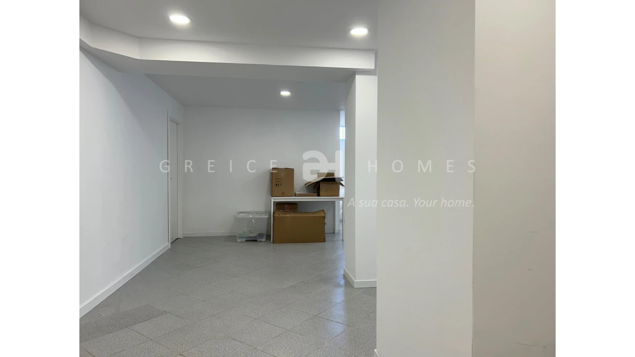 Negócio para Venda em Quarteira Foto 8