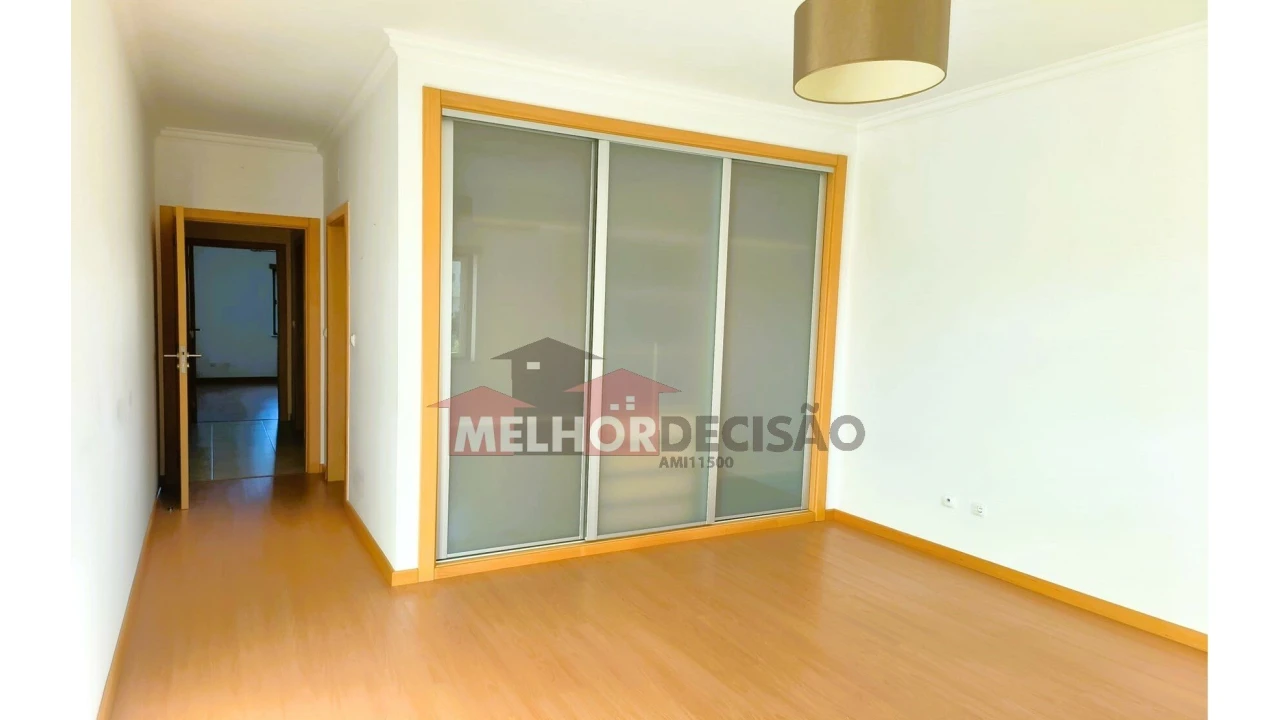 Apartamento T3 para Venda em Rio Maior Foto 20