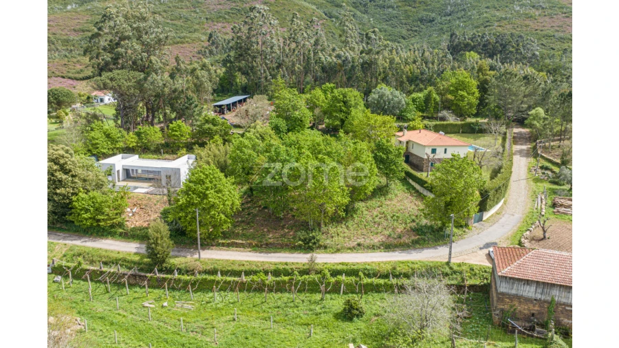 Terreno para Venda em Venade e Azevedo Foto 16