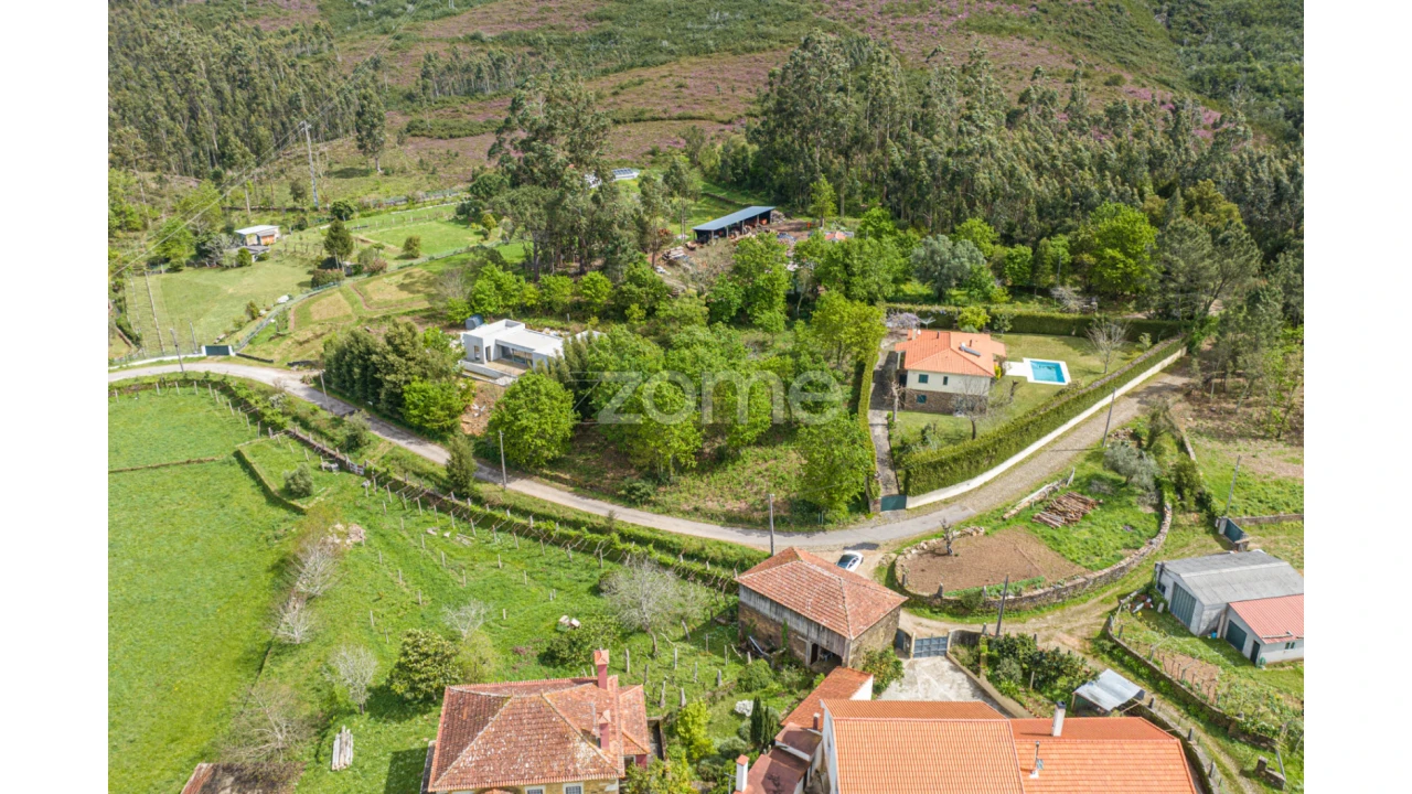 Terreno para Venda em Venade e Azevedo Foto 14