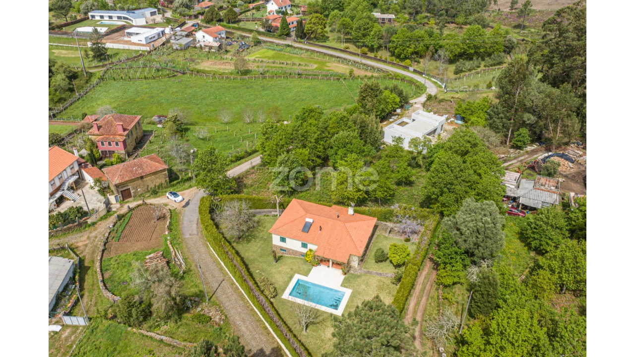 Terreno para Venda em Venade e Azevedo Foto 26