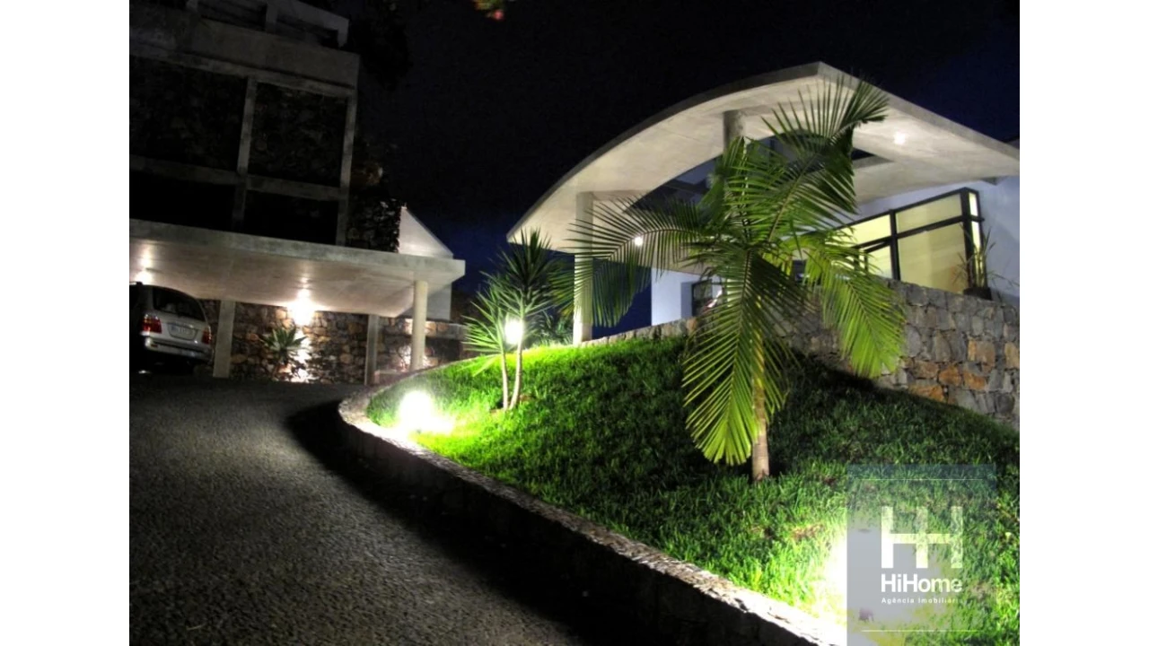 Moradia T3 para Venda em Caniço Foto 7