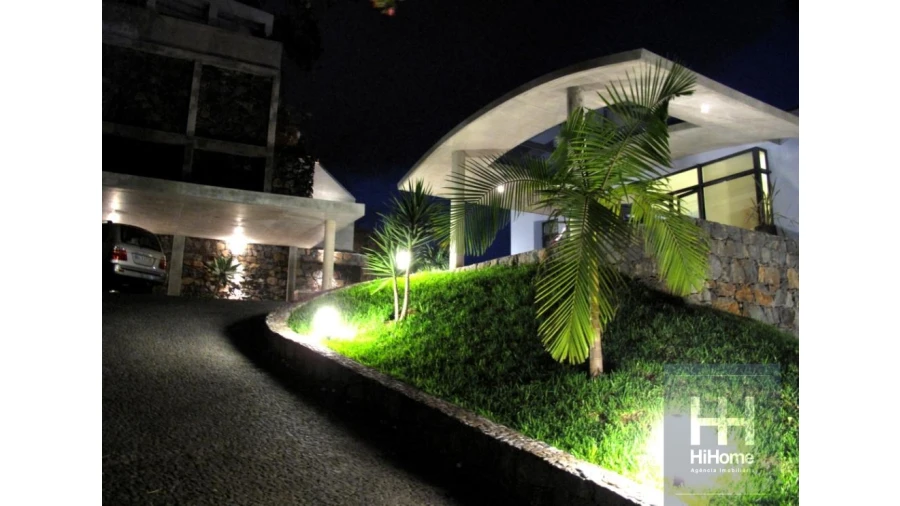 Moradia T3 para Venda em Caniço Foto 7