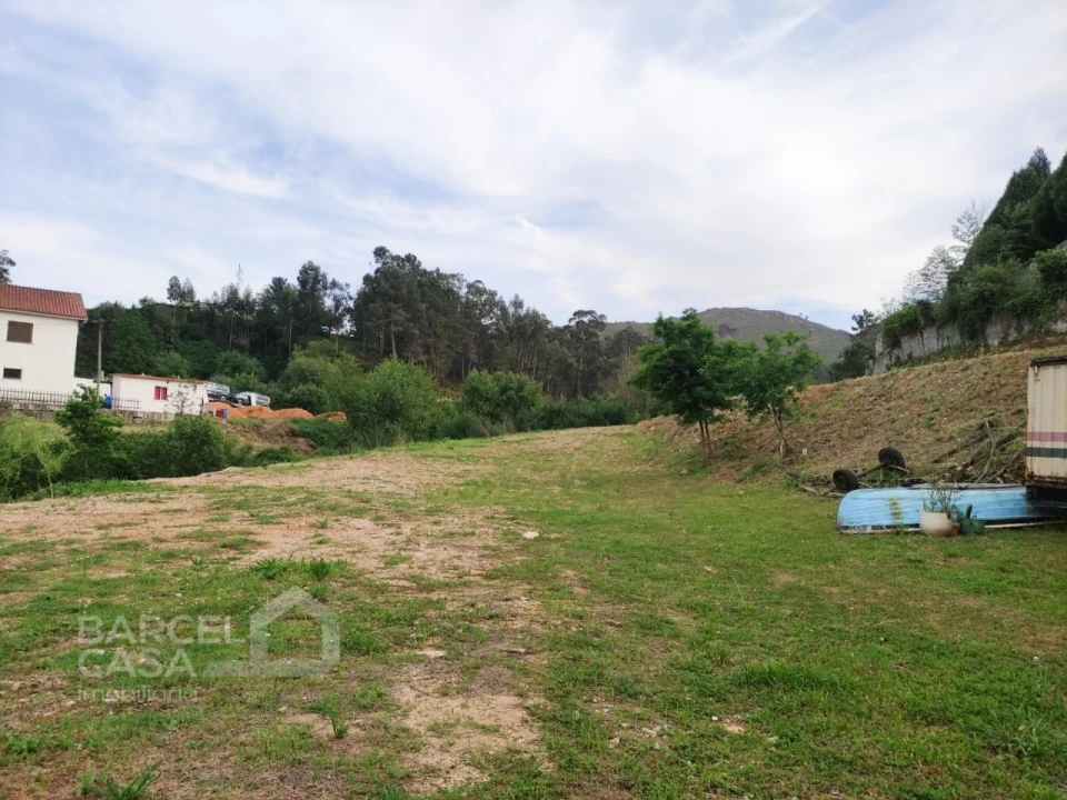 Terreno para Venda em Verdoejo Foto 25