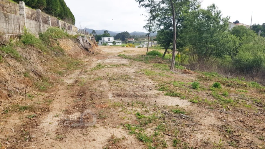 Terreno para Venda em Verdoejo Foto 21