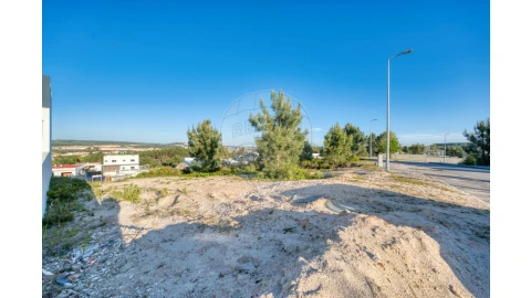 Terreno para Venda em Rio Maior