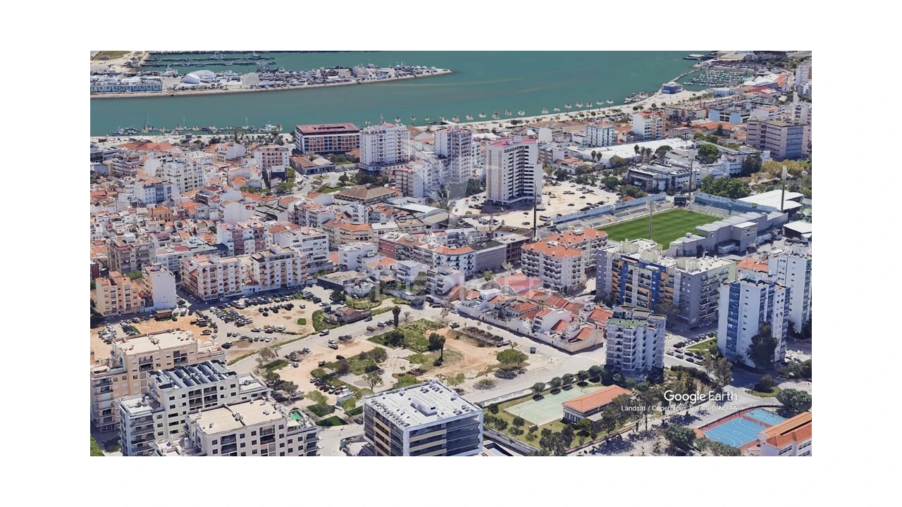 Apartamento T3 para Venda em Portimão Foto 12